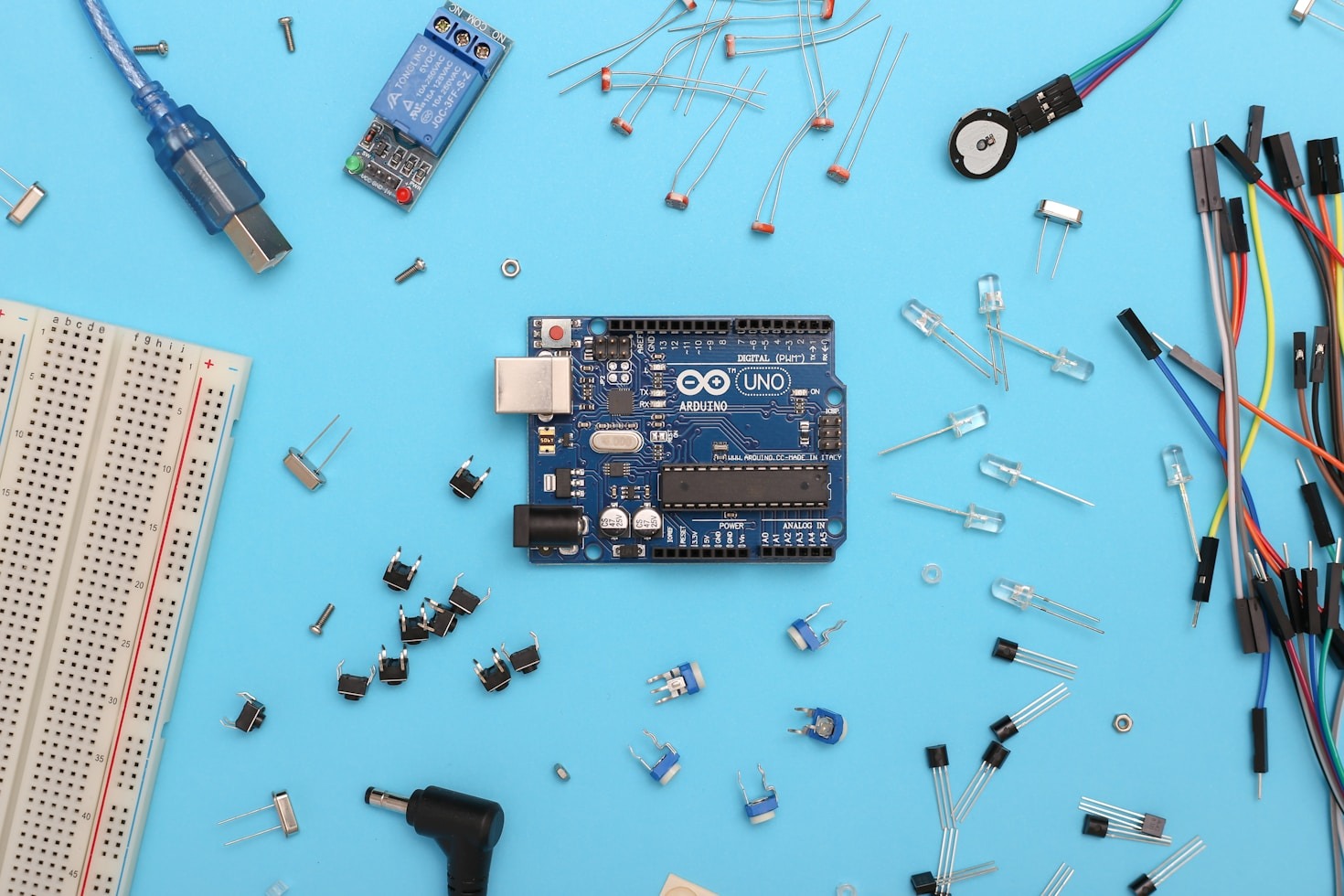 How Second Life Electronics Promotes Eco-Friendly Practices